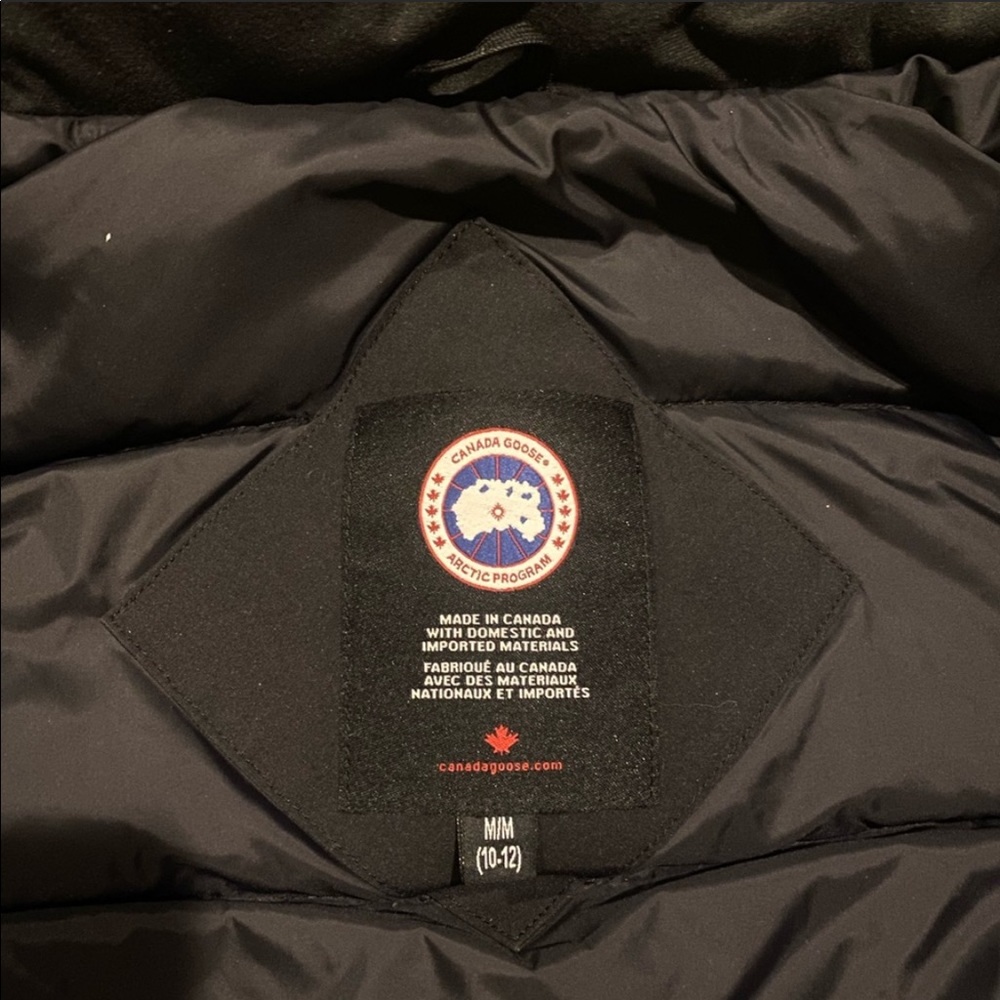 Canada Goose Jacket - Picture 9 of 14